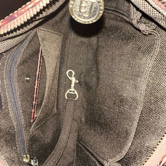 Eric Javits Handbag BrownCroc embossed Leather Push Lock Flap Zip Closure - Picture 8 of 8